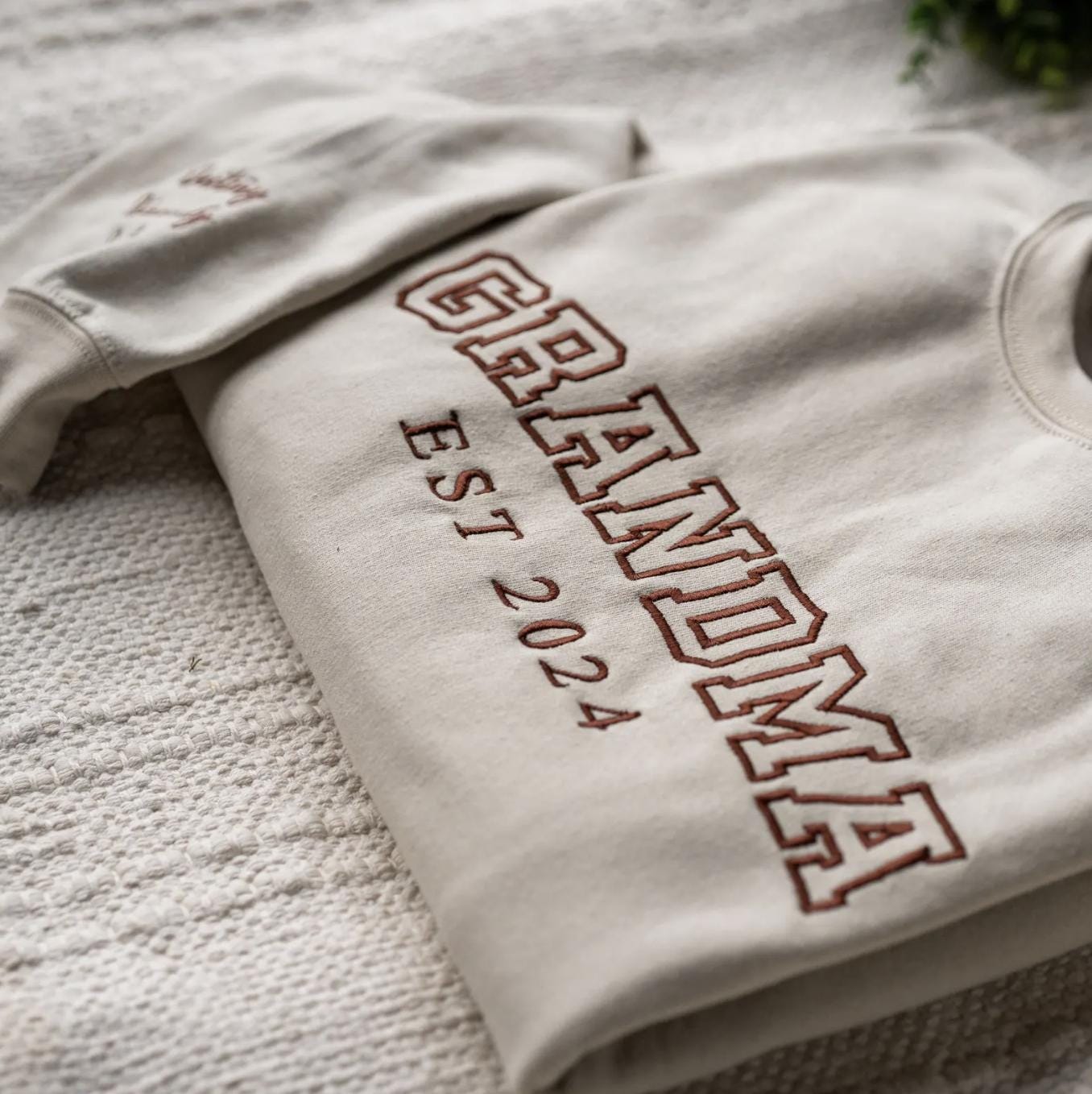 Custom MAMA Sweatshirt